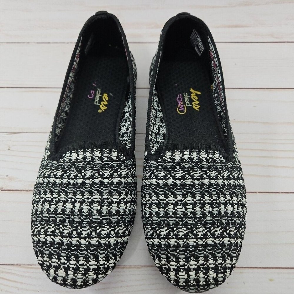 Skechers Cleo Round Our Moment Womens 7 Flat Black White Knit Stretch Fit Shoe - Picture 3 of 9